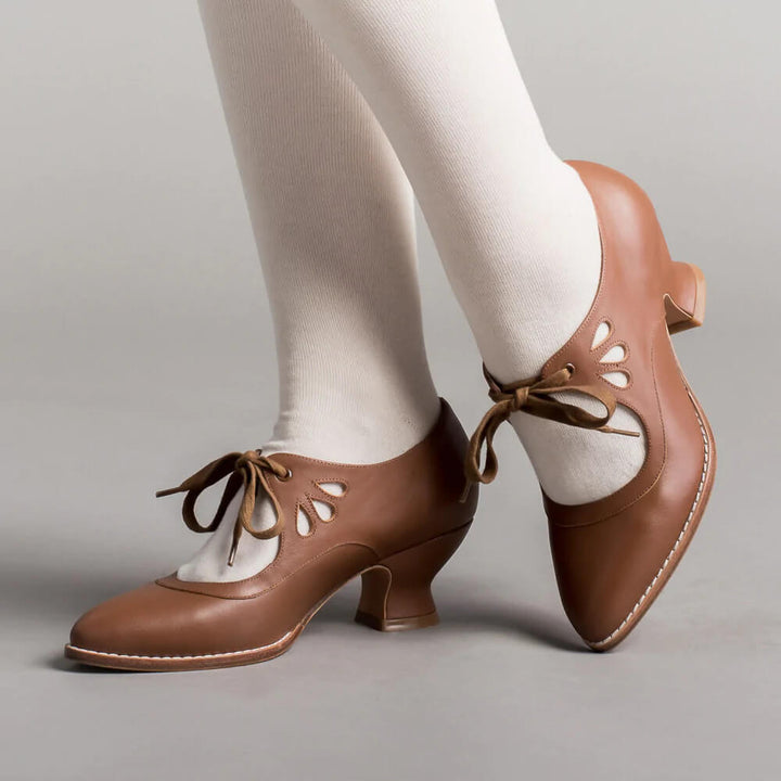 ANYA | TIMELESS VINTAGE HEELS SANDALS