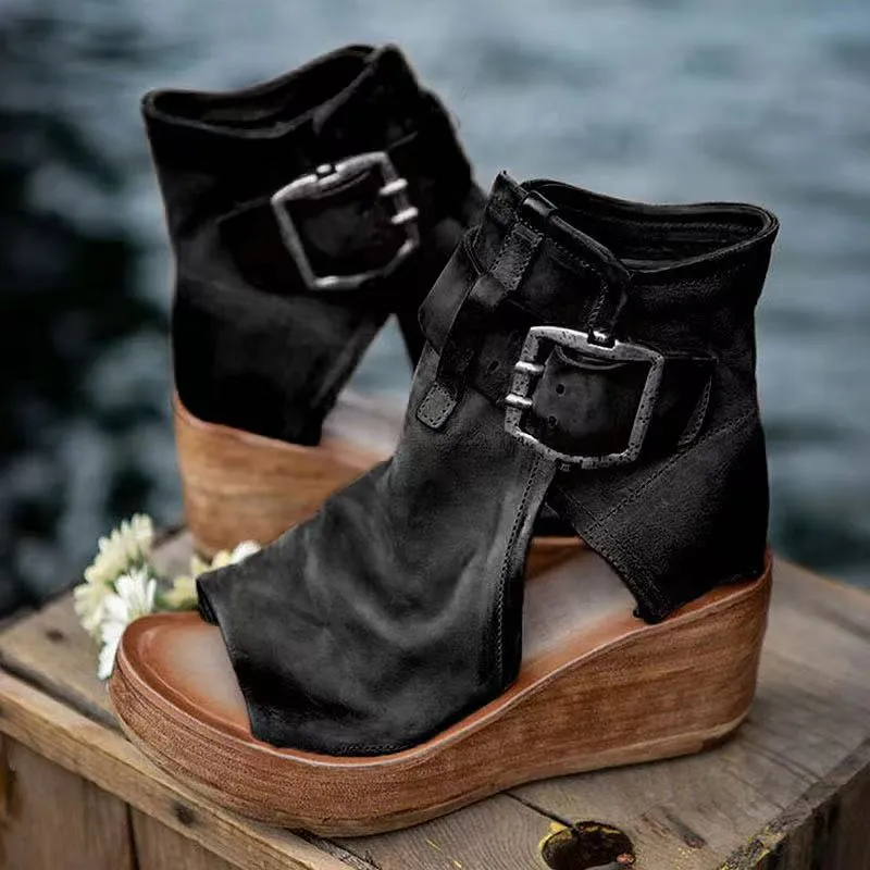 Marlyn - Women's open-toe wedge sandals with a retro-style buckle