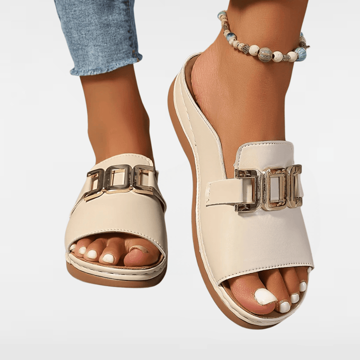 Cathy | Comfy Buckle Sandals