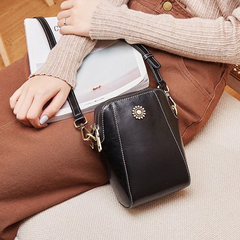 CHRIS | COMPACT MINI HANDBAG