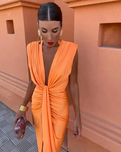 KELSEY | STYLISH PLEATED DRESS