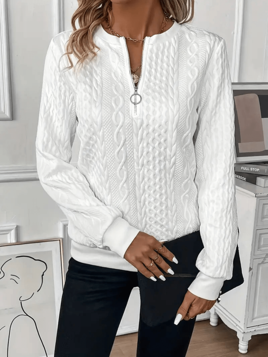 Minda | Cozy Cable Knit Sweater