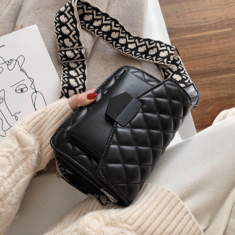 SAMMY | LUXURIOUS SHOULDER BAG